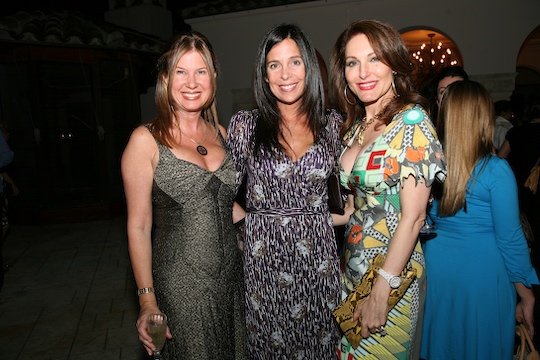 Saks Fifth Avenue in Dadeland Hosts Social Night, Miami.com
