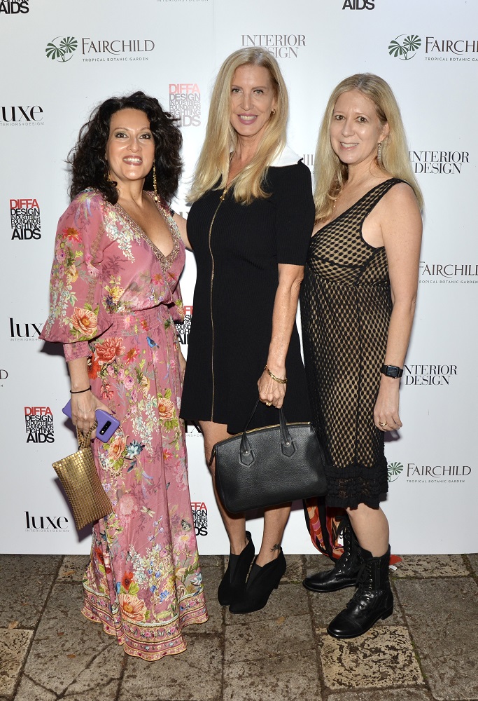 Victoria Hoffman, Hilary Natiello, and Dinah Stein at the preview for Fairchild Tropical's NightGarden