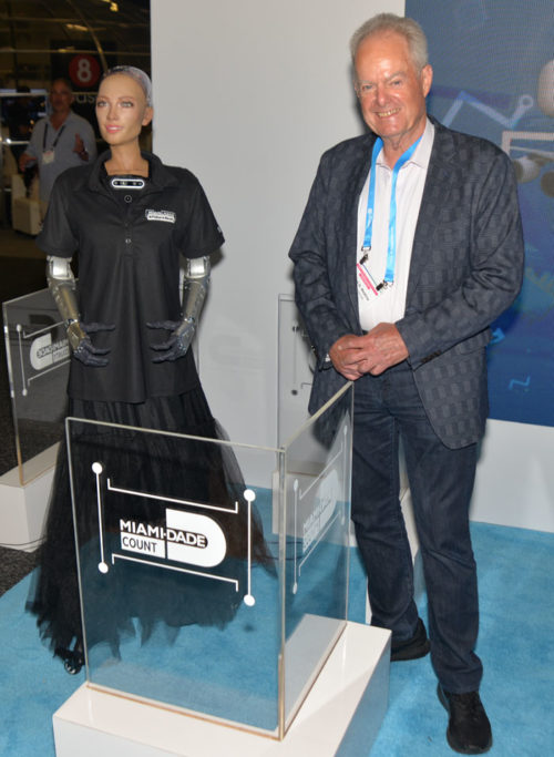 Manny Medina and Miami Dade County AI robot Sofia at eMerge Americas 2022 at the Miami Beach Convention Center