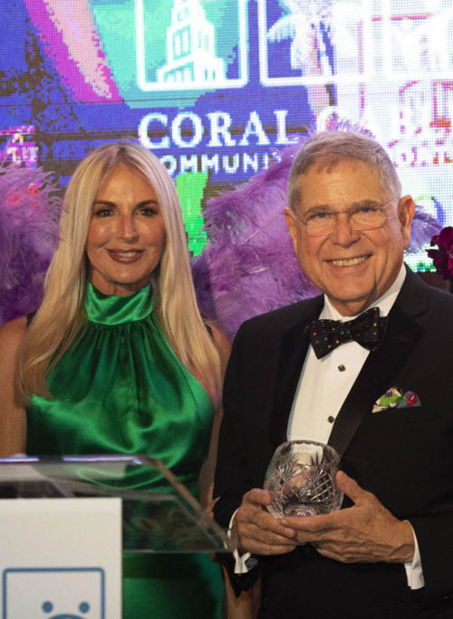 Sissy de Maria Koehne and Legacy Award Honoree Alberto Ibargüen, President of Knight Foundation