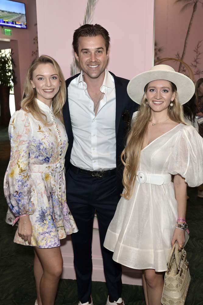 Carla Albarran, Taylor Grant, and Susanna Albarran in the Flamingo Room at the Pegasus World Cup 2023 at Gulfstream Park