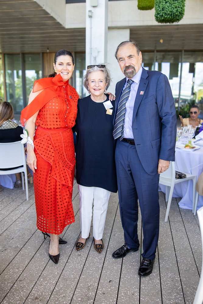 Darlene Boytell Perez, Patricia Phelps de Cisneros, & Jorge Perez (photo by World Red Eye)