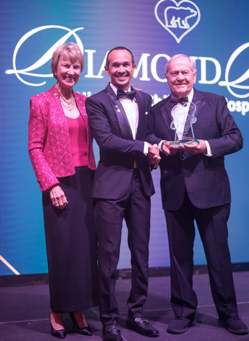 Jack and Barbara Nicklaus present Excellence in Pediatric Medicine Award to Dr. David Lowe