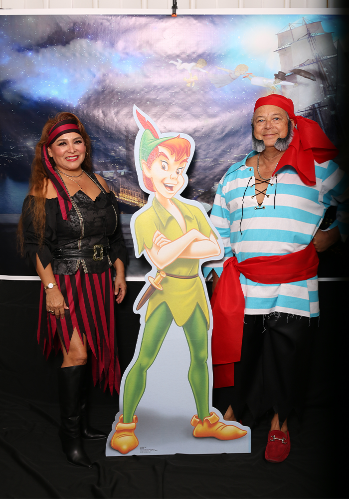 Board Members Giovanna and Paco Nagaro with our signature "Peter Pan"