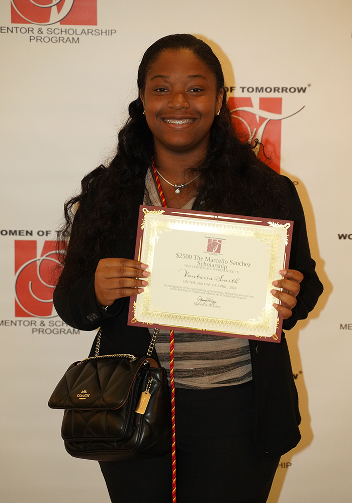 Vontasia Smith, $2500 Marcello Sanchez Scholarship